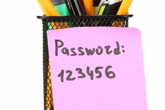 Đặt mật khẩu với những con số tuần tự như thế này rất dễ bị "bẻ khóa"