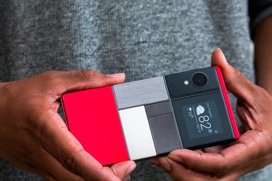 Dự án Ara của Google cũng từng nghiên cứu về việc phát triển thiết bị này