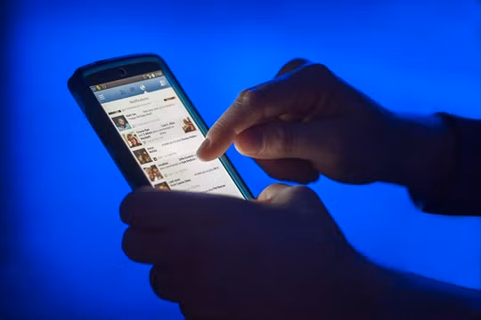 Tài khoản mạng xã hội sẽ bị kiểm duyệt khi tới Mỹ