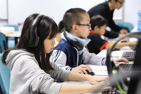 Cuộc thi sẽ khuyến khích học sinh tìm tòi sáng tạo trong lĩnh vực lập trình và phát triển ứng dụng từ đó vận dụng kiến thức vào giải quyết những vấn đề thực tiễn trong cuộc sống. Ảnh minh hoạ: Teky