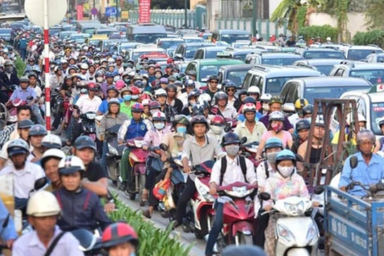 Nền kinh tế châu Á chịu thiệt hại ước tính lên đến 2-5% tổng sản phẩm quốc nội của mỗi quốc gia do tổn thất về thời gian và chi phí giao thông. Ảnh: UBND TP.HCM.