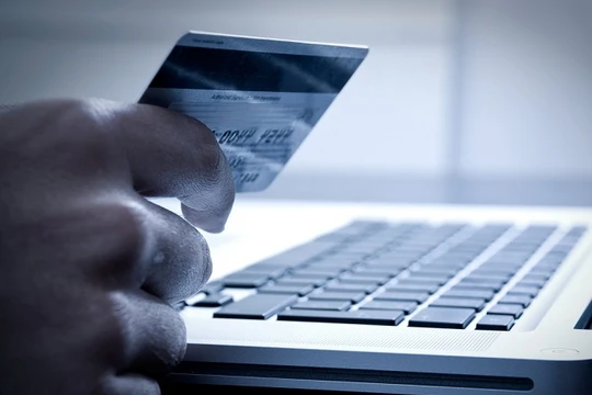 Bad Rabbit là loại mã độc ẩn mình dưới dạng bản cập nhật Adobe trước khi khóa hết các máy tính và đòi tiền chuộc. Ảnh minh hoạ: Cnet