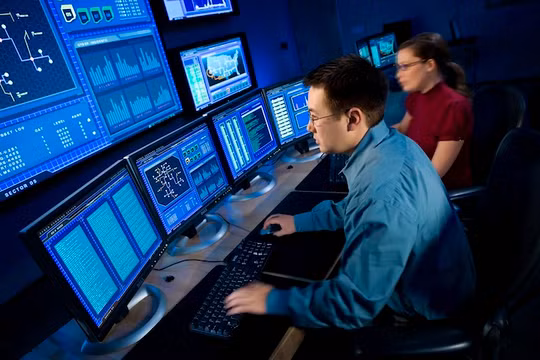 Theo đánh giá từ "Sản phẩm ATTT chất lượng cao của năm", năm 2015 có 6 sản phẩm của 6 doanh nghiệp đăng ký; thì đến năm nay con số này là 12 sản phẩm, dịch vụ của 9 doanh nghiệp. Ảnh: technobuffalo