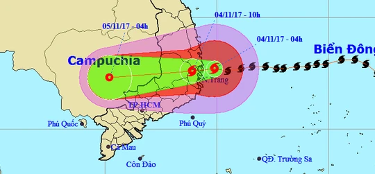 Dự báo đường đi của bão số 12. Ảnh: NCHMF