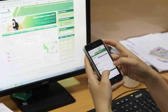 Trong năm vừa qua, liên tiếp nhiều khách hàng, nhiều ngân hàng bị tấn công, đánh cắp thông tin. Ảnh minh hoạ: Dân Trí.