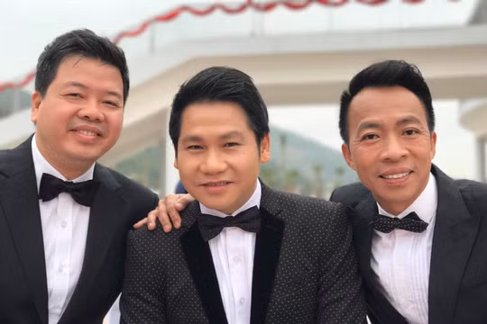 Tam ca nhạc đỏ hàng đầu Việt Nam