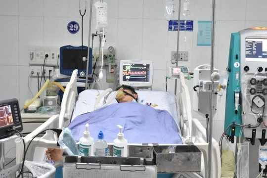 Tình hình hiện tại của bệnh nhân B.H.V sau khi ngưng ECMO - Ảnh: Đình Khá