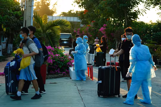 TP.HCM vừa phát hiện thêm một trường hợp đi "khắp nơi" trước khi phát hiện dương tính với COVID-19 - Ảnh: Phạm Nguyễn