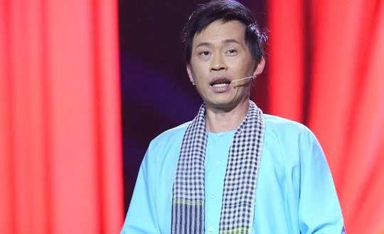 Nghệ sĩ Hoài Linh vừa lên tiếng về số tiền hơn 14 tỉ đồng ủng hộ từ thiện chưa chuyển đi - Ảnh: Gia Tiến