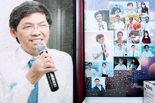 Ths. Phan Kim Ngọc – người sáng lập Viện Tế bào gốc (trực thuộc Đại học KHTN - ĐHQG TP.HCM) say sưa với công nghệ tế bào gốc (Ảnh: Hoà Bình)