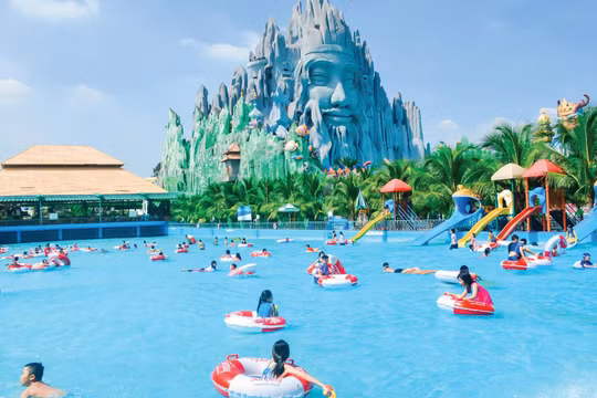 Dịch Covid-19 "nóng" trở lại, Suối Tiên tạm đóng cửa từ sáng nay (Ảnh: Suối Tiên) 