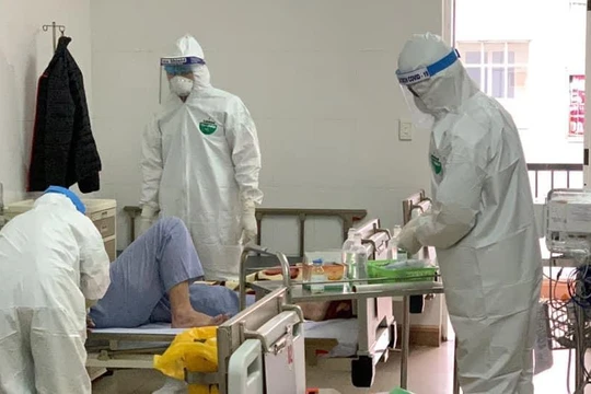 Khu vực cách ly, điều trị bệnh nhân COVID-19 tại BV Dã chiến Hải Dương (Ảnh: BYT) 