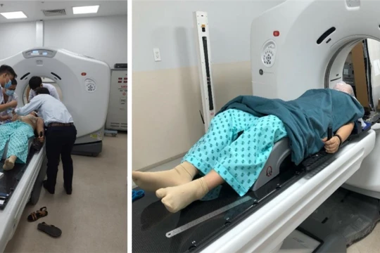 Một trong những bệnh nhân đầu tiên được thực hiện CT mô phỏng trước khi được xạ trị vùng đầu cổ trong cùng một ngày - Ảnh: BVCC 