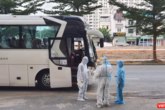 TP.HCM khuyến khích người dân tự xét nghiệm COVID-19 trước khi đến các tỉnh thành khác. Ảnh: HCDC 