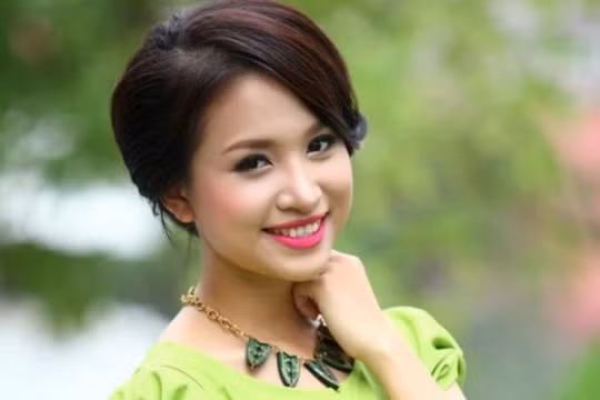 nữ diễn viên - MC Vân Hugo. Nguồn: Chieucao.net