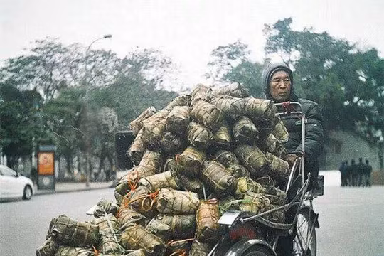 Hình ảnh rộn ràng mỗi khi Tết sang.