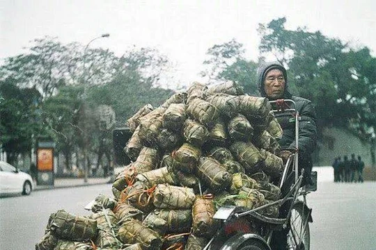 Hình ảnh rộn ràng mỗi khi Tết sang.