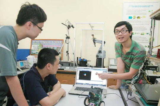 Chính phủ nên điều chỉnh chính sách để tận dụng tối đa nguồn lực trong kỷ nguyên số hiện nay.