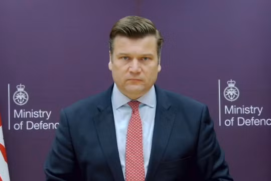 Bộ trưởng các lực lượng vũ trang của Vương Quốc Anh James Heappey 