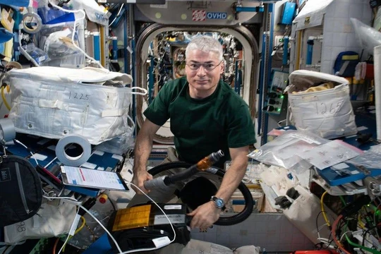 Phi hành gia Mark Vande Hei