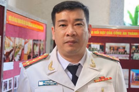 Đại tá Phùng Anh Lê bị truy tố