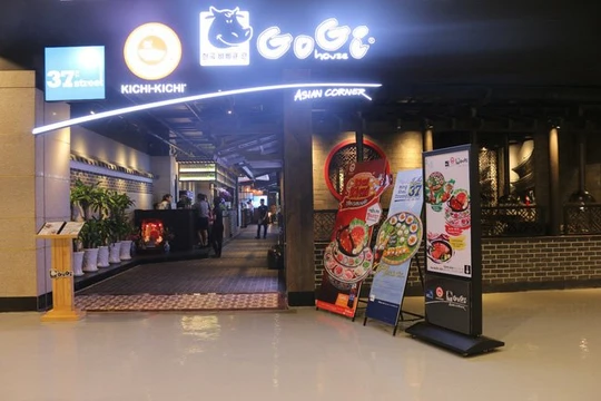 Một trong chuỗi nhà hàng của Golden Gate