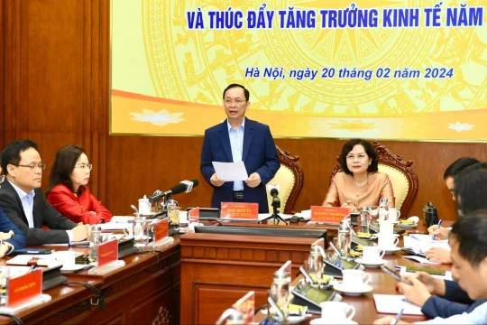 Các ngân hàng phải công khai lãi suất cho vay