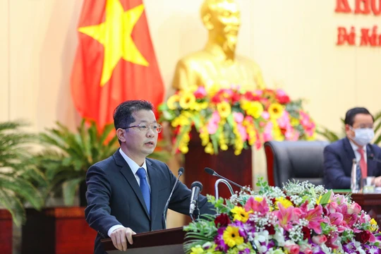 Ông Nguyễn Văn Quảng - Bí thư Thành ủy Đà Nẵng phát biểu tại kỳ họp thứ 16, HĐND TP Đà Nẵng khóa IX, nhiệm kỳ 2016-2021.