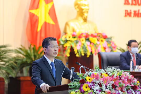 Ông Nguyễn Văn Quảng - Bí thư Thành ủy Đà Nẵng phát biểu tại kỳ họp thứ 16, HĐND TP Đà Nẵng khóa IX, nhiệm kỳ 2016-2021.