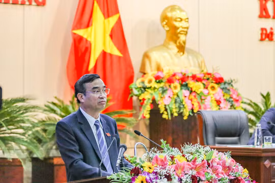 Ông Lê Trung Chinh vừa được HĐND TP Đà Nẵng bầu giữ chức vụ Chủ tịch UBND TP Đà Nẵng