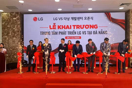 Quang cảnh lễ khai trương Trung tâm nghiên cứu LG VS của Tập đoàn LG tại Đà Nẵng