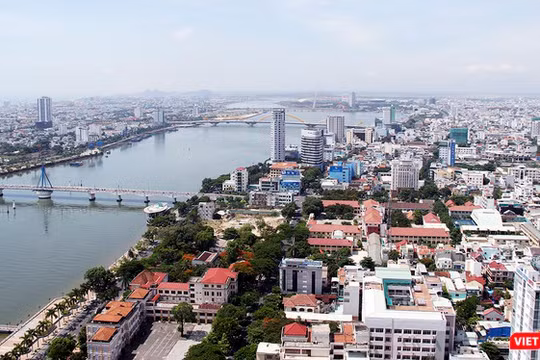 Một góc TP Đà Nẵng nhìn từ trên cao