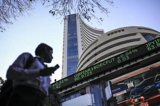Ấn Độ vẫn là thị trường chứng khoán hoạt động tốt nhất châu Á