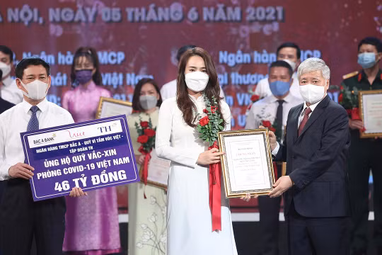 Ngân hàng Bắc Á trao 46 tỷ đồng cho Quỹ vaccine Covid-19