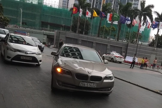 Ứng dụng FastGo cung cấp dịch vụ gọi xe ô tô gồm FastCar, FastTaxi và dịch vụ xe hai bánh FastBike.