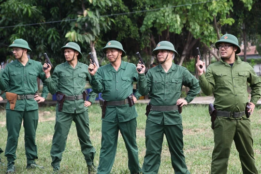 Lãnh đạo CMC trên thao trường.