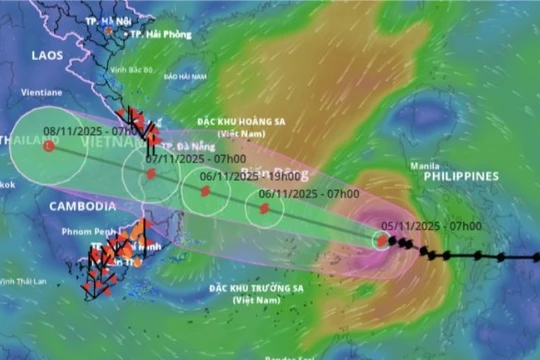 Giật cấp 16, bão Kalmaegi có thể mạnh thêm, gây mưa trên 600 mm 
