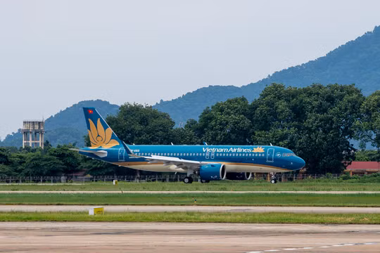 Vietnam Airlines điều chỉnh kế hoạch khai thác do ảnh hưởng của bão số 13