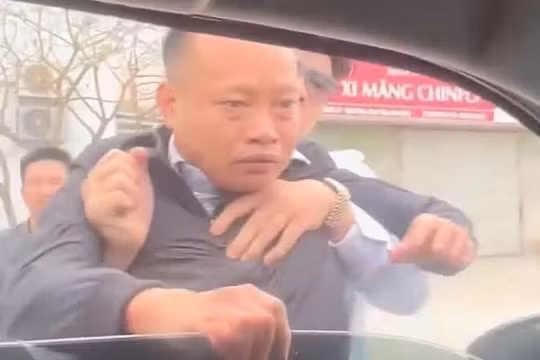 Lời khai người hành hung tài xế ô tô ở Nam Định