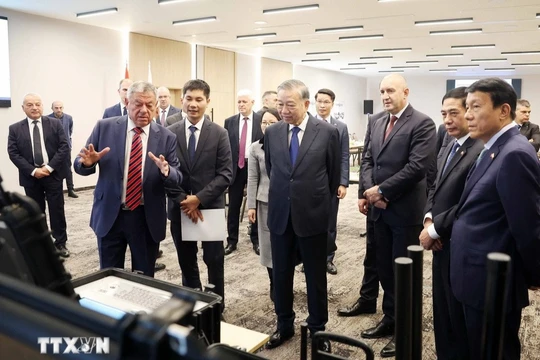 Tổng bí thư Tô Lâm: Việt Nam sẵn sàng cùng Bulgaria hợp tác sản xuất drone, thiết bị viễn thám