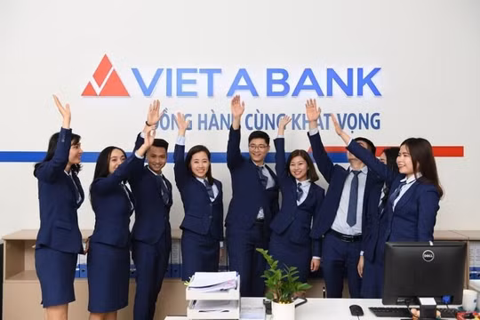 Cổ đông lớn muốn thoái bớt vốn tại VietABank. 