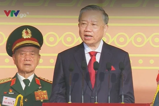 "Việt Nam hùng cường là lời thề danh dự trước lịch sử và nhân dân"