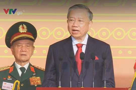 "Việt Nam hùng cường là lời thề danh dự trước lịch sử và nhân dân"