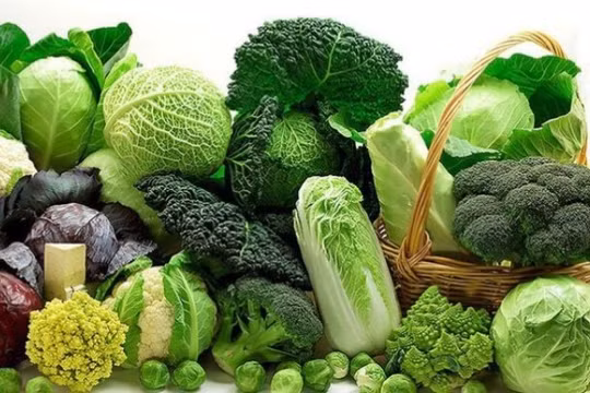 Vì sao giá rau xanh tăng cao?