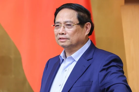 Thủ tướng yêu cầu xử lý dứt điểm SCB, tháo gỡ gần 3.000 dự án tồn đọng 