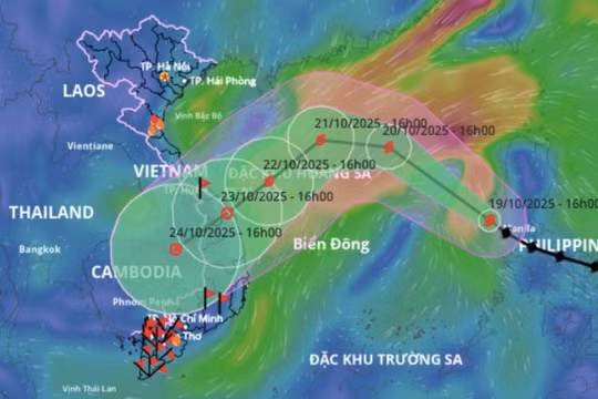 Bão Fengshen vào biển Đông, gió giật cấp 11