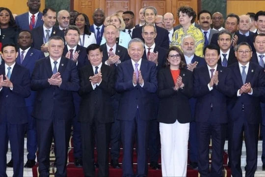 Tổng bí thư Tô Lâm: Đưa không gian mạng trở thành không gian của luật pháp