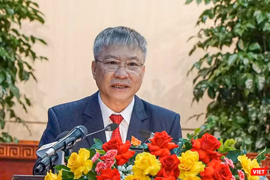 Chủ tịch HĐND TP Đà Nẵng Nguyễn Đức Dũng phát biểu khai mạc kỳ họp thứ 5, HĐND TP Đà Nẵng khóa X, nhiệm kỳ 2021-2026.