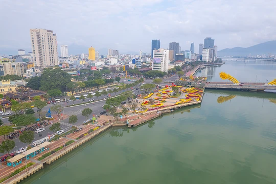 Một góc TP Đà Nẵng nhìn từ trên cao.