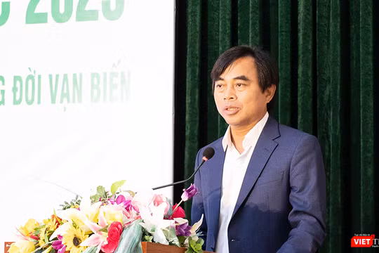 TS.KTS Tô Văn Hùng, Chủ tịch Hội Kiến trúc sư Đà Nẵng phát biểu tại Trại sáng tác kiến trúc 2025